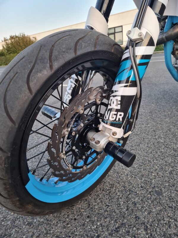 Stuntpegs – Bild 2